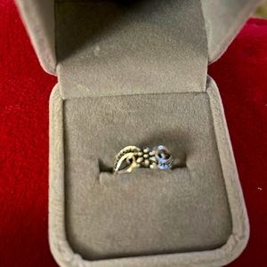 Toe Ring Silver Center Flower 🌸 Filigree & Beaded